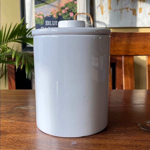 WEST ELM Utility White Coffee Storage Kitchen Canister Container (discontinued) - Picture 2 of 12